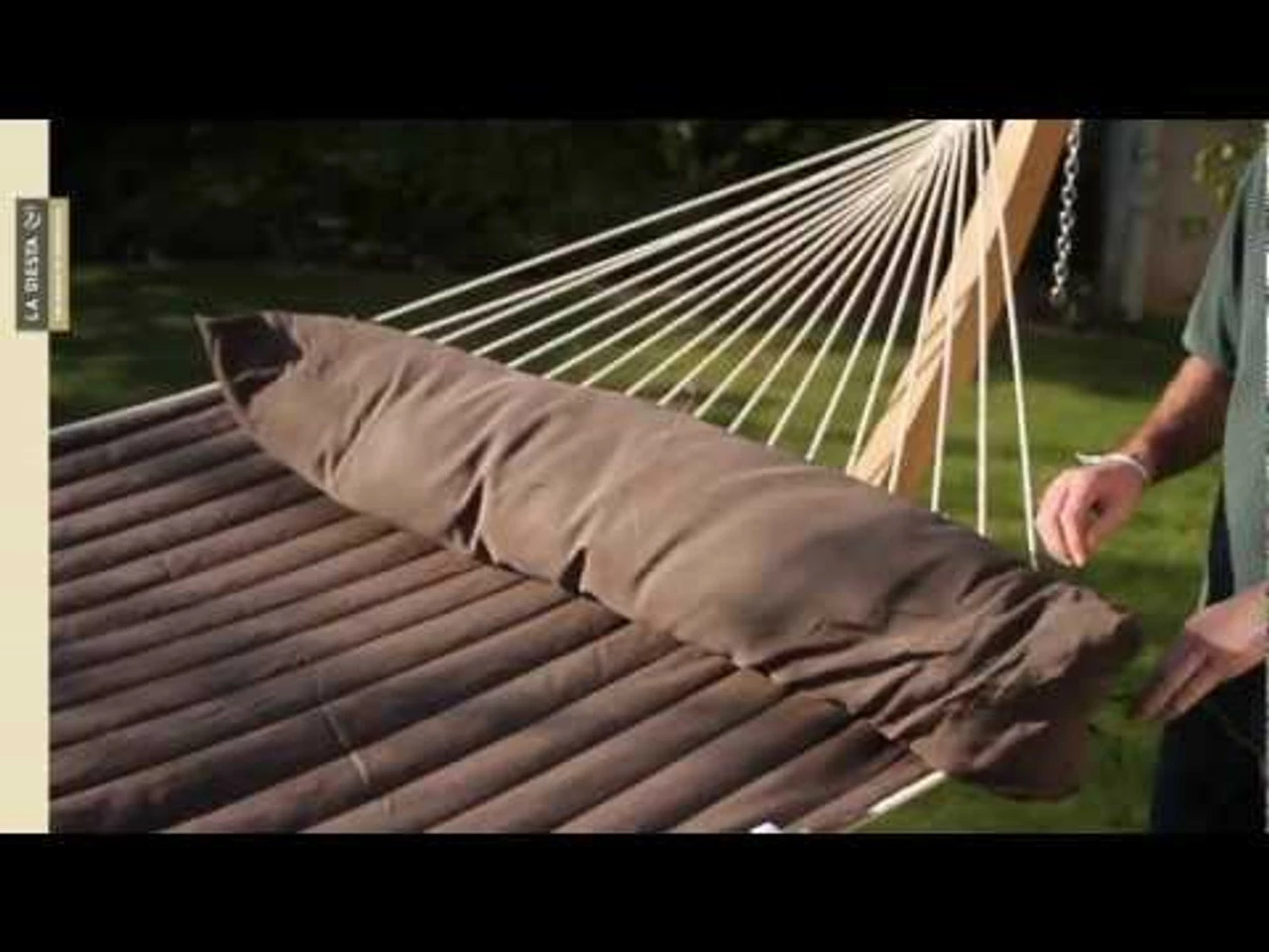 LA SIESTA® Alabama - Quilted KINGSIZE Spreader Bar Hammock - Image 3